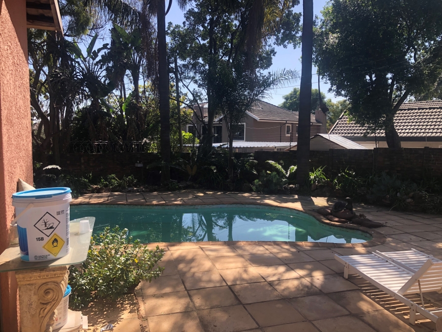 4 Bedroom Property for Sale in Sunninghill Gauteng