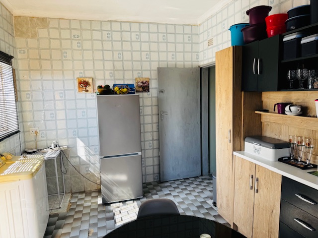 2 Bedroom Property for Sale in Kenilworth Gauteng