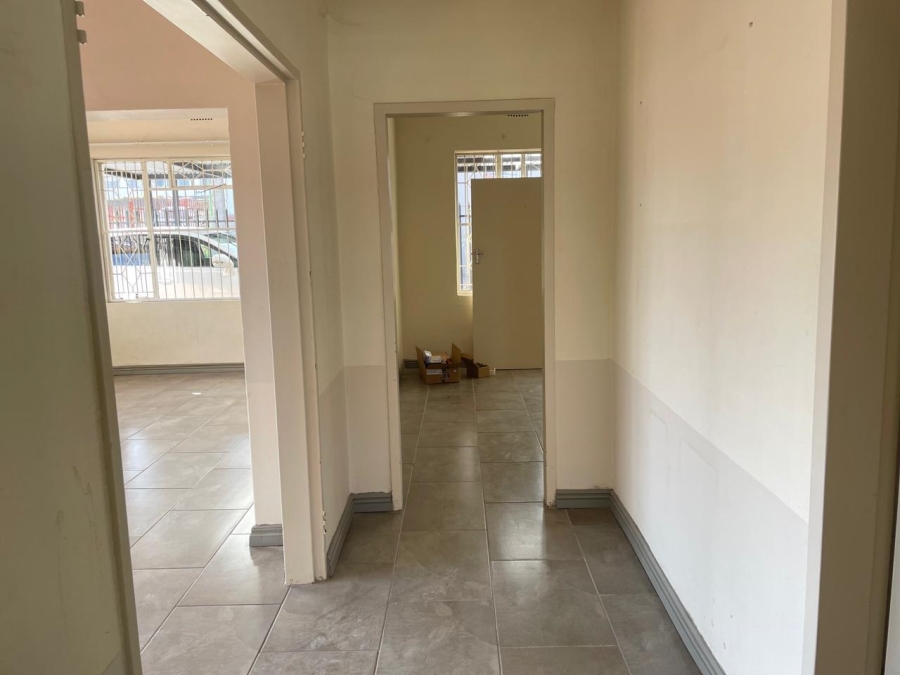 To Let 2 Bedroom Property for Rent in Delarey Gauteng