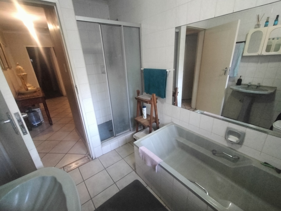 3 Bedroom Property for Sale in Florauna Gauteng