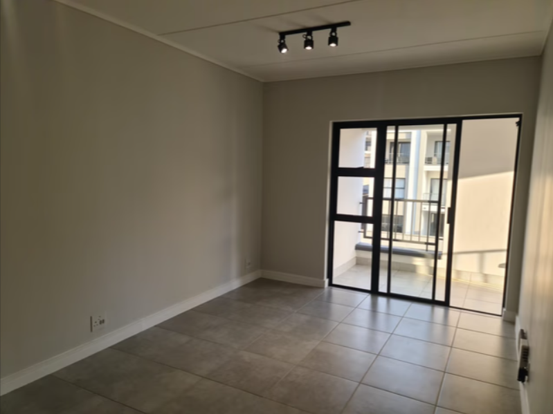 To Let 1 Bedroom Property for Rent in Waterfall Gauteng