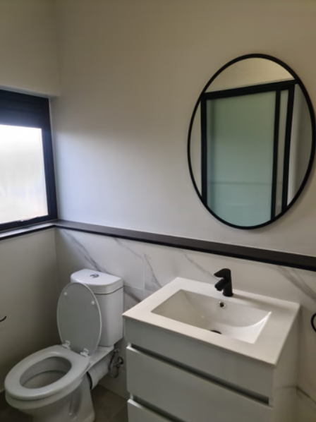 To Let 1 Bedroom Property for Rent in Waterfall Gauteng