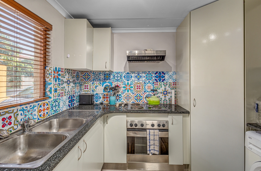 3 Bedroom Property for Sale in Barbeque Downs Gauteng