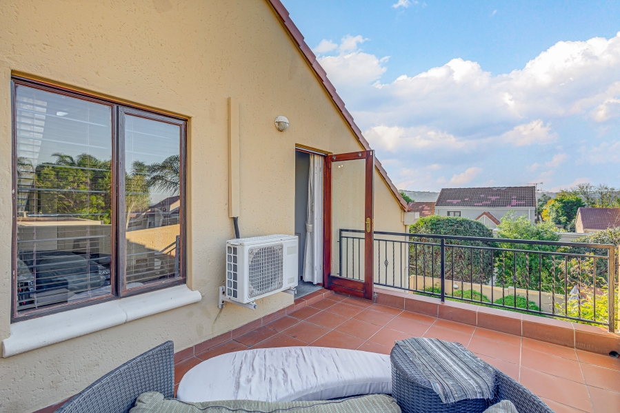 3 Bedroom Property for Sale in Barbeque Downs Gauteng