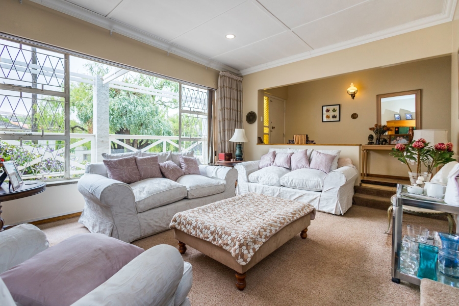 3 Bedroom Property for Sale in Mondeor Gauteng