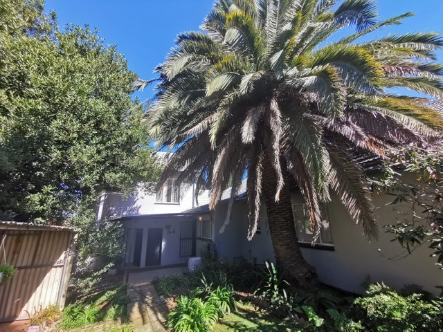 4 Bedroom Property for Sale in South Crest Gauteng