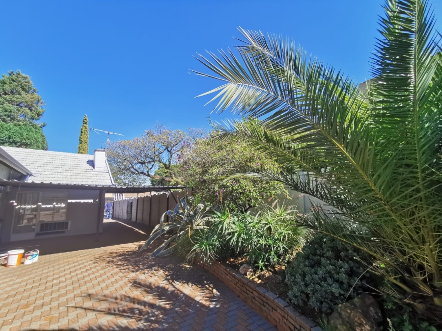 4 Bedroom Property for Sale in South Crest Gauteng