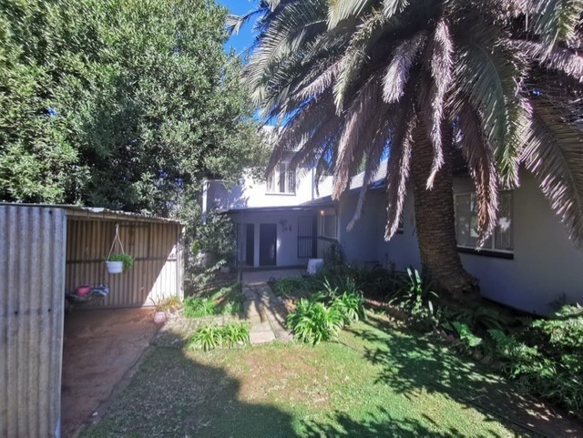 4 Bedroom Property for Sale in South Crest Gauteng