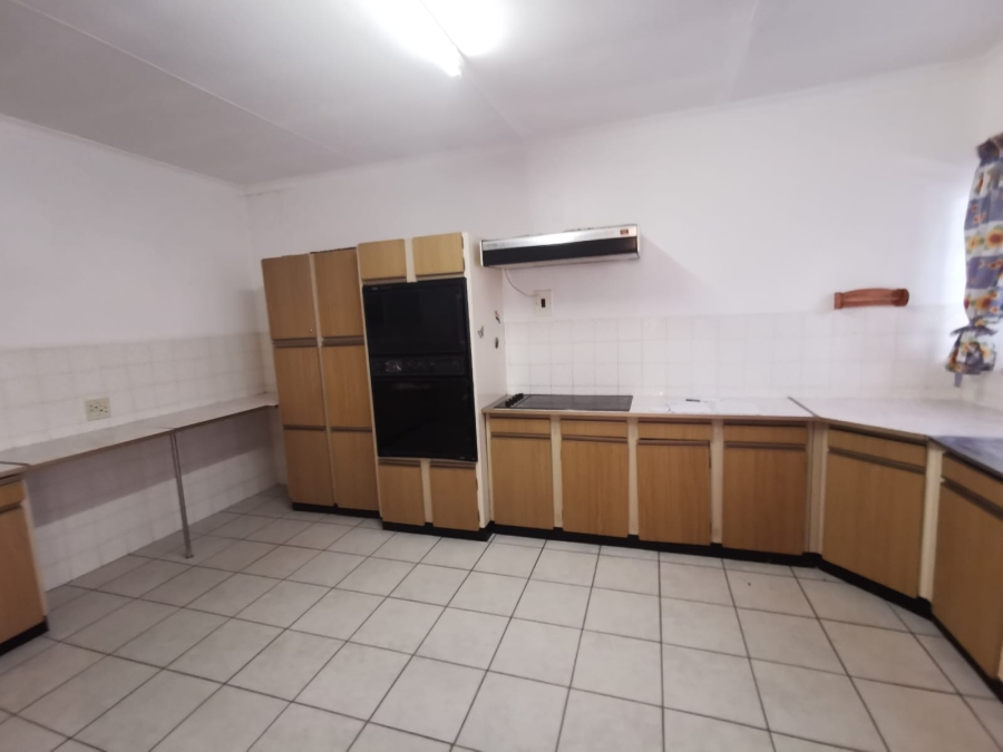 4 Bedroom Property for Sale in South Crest Gauteng