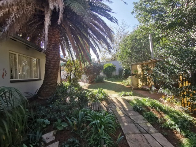 4 Bedroom Property for Sale in South Crest Gauteng