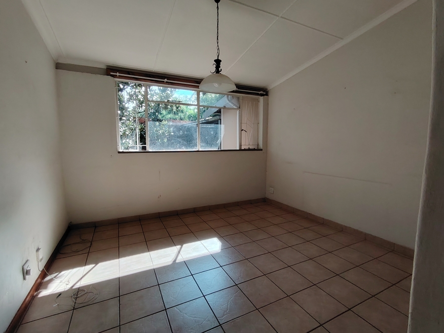 To Let 4 Bedroom Property for Rent in Montana Gauteng