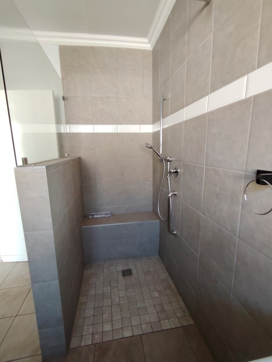 To Let 4 Bedroom Property for Rent in Montana Gauteng