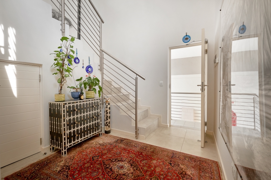 To Let 3 Bedroom Property for Rent in Bryanston Gauteng