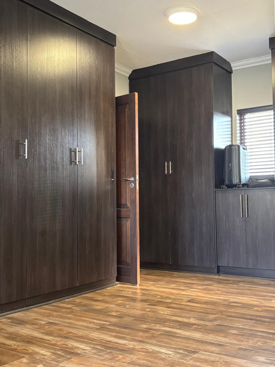 To Let 2 Bedroom Property for Rent in Olympus AH Gauteng