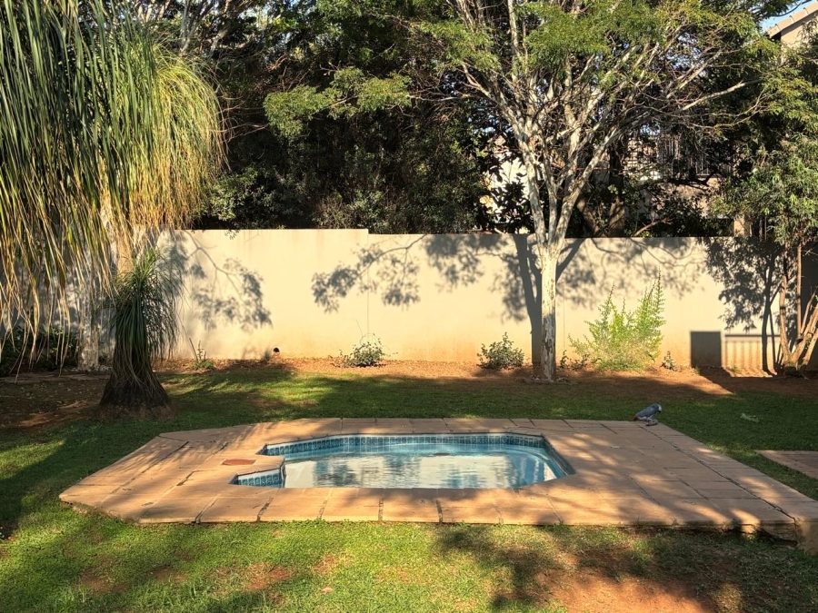 To Let 2 Bedroom Property for Rent in Olympus AH Gauteng
