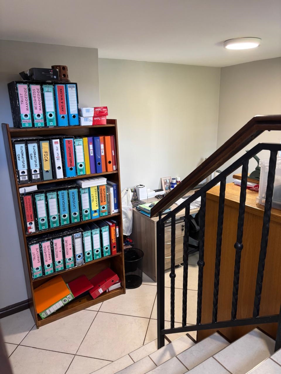 To Let 2 Bedroom Property for Rent in Olympus AH Gauteng
