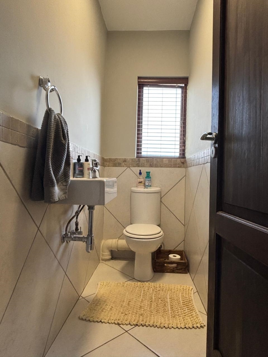 To Let 2 Bedroom Property for Rent in Olympus AH Gauteng