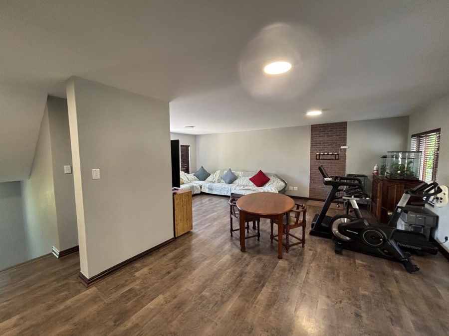 To Let 2 Bedroom Property for Rent in Olympus AH Gauteng