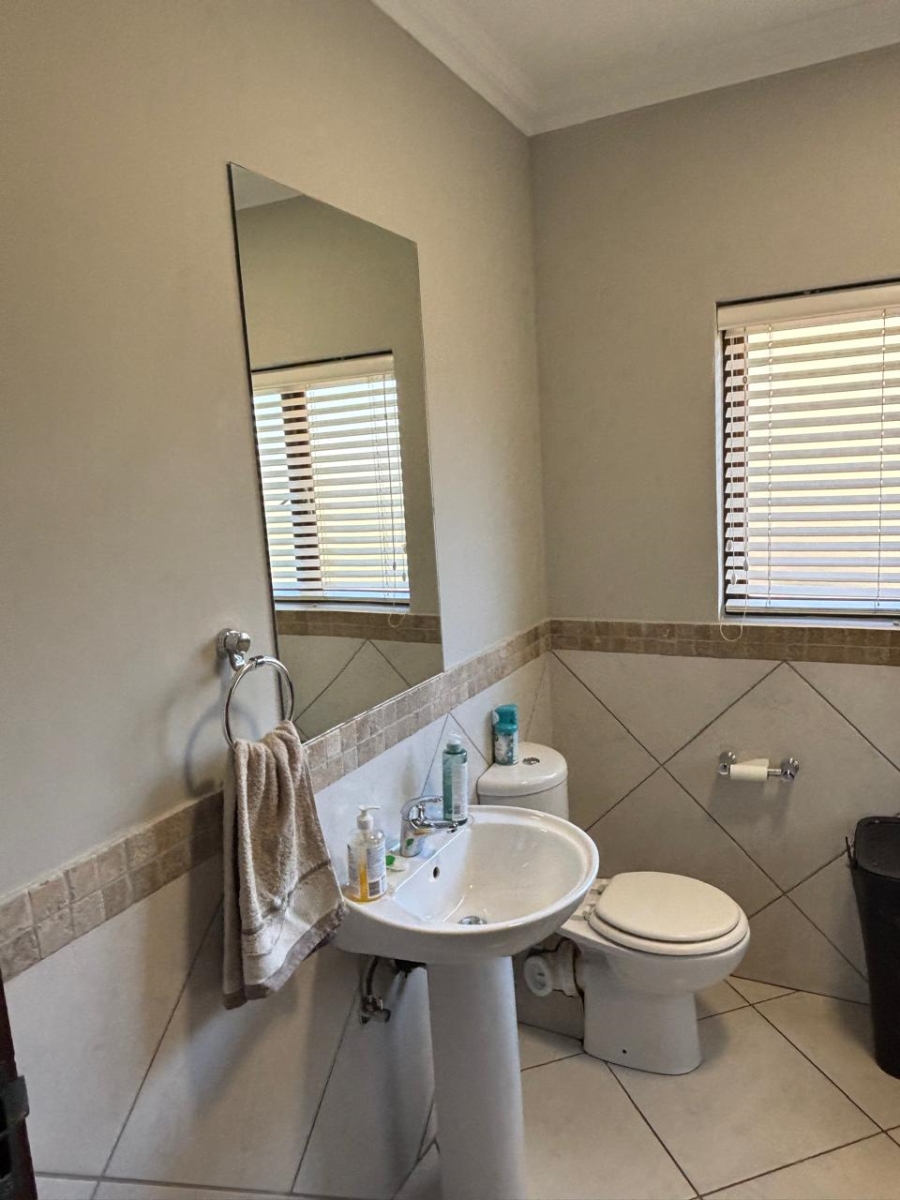 To Let 2 Bedroom Property for Rent in Olympus AH Gauteng