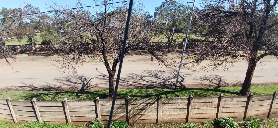 2 Bedroom Property for Sale in Vereeniging Gauteng