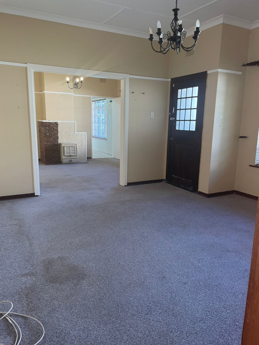 3 Bedroom Property for Sale in Wentworth Park Gauteng