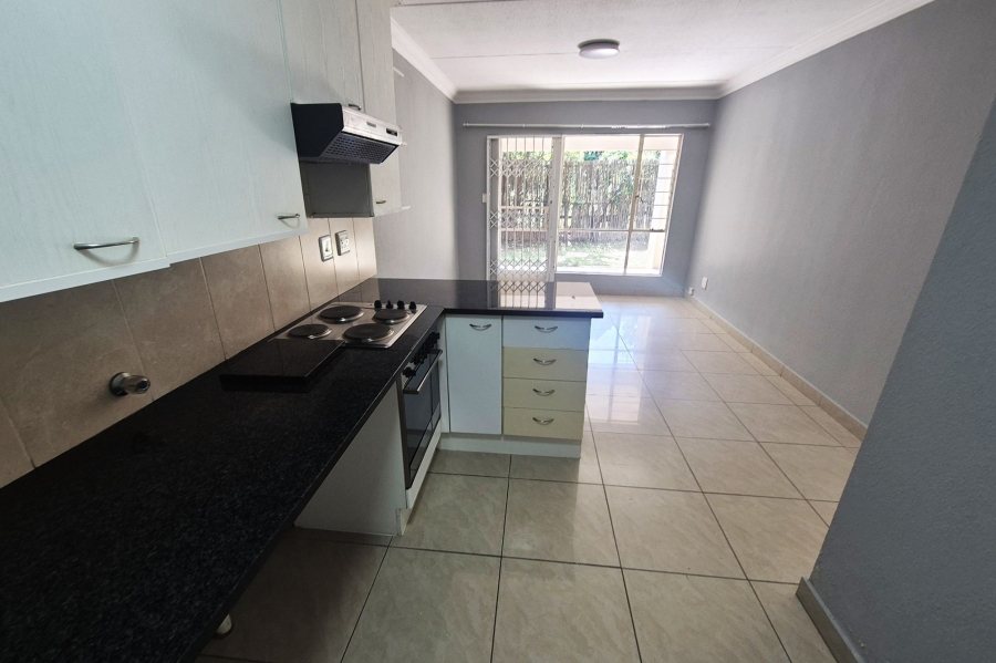 2 Bedroom Property for Sale in Douglasdale Gauteng