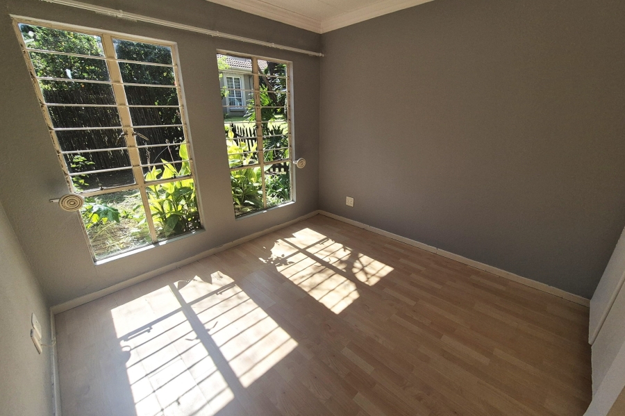 2 Bedroom Property for Sale in Douglasdale Gauteng