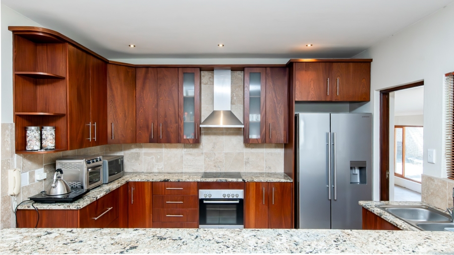 3 Bedroom Property for Sale in Summerset Gauteng