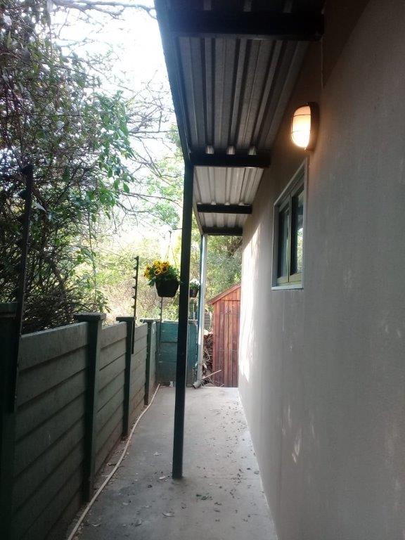 To Let 1 Bedroom Property for Rent in Linden Gauteng