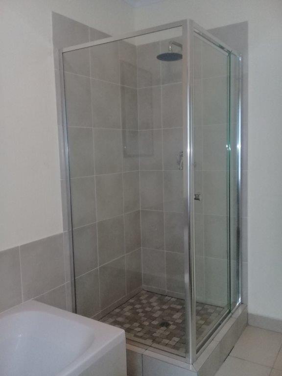 To Let 1 Bedroom Property for Rent in Linden Gauteng