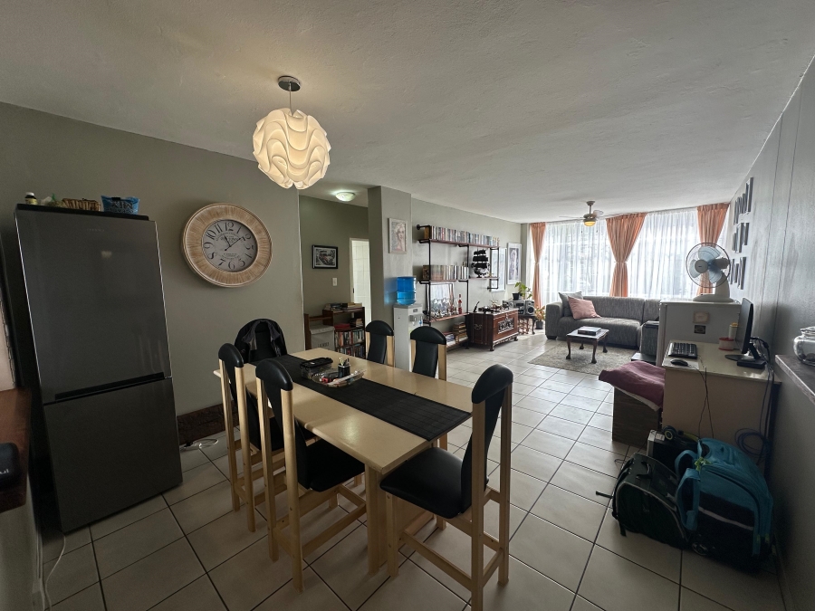 2 Bedroom Property for Sale in Wonderboom South Gauteng