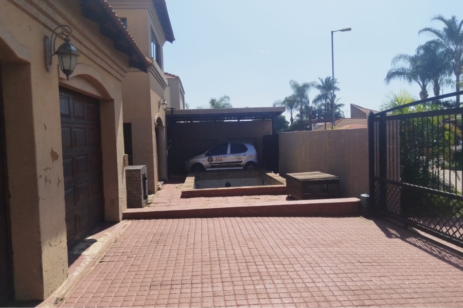 4 Bedroom Property for Sale in Montana Gauteng