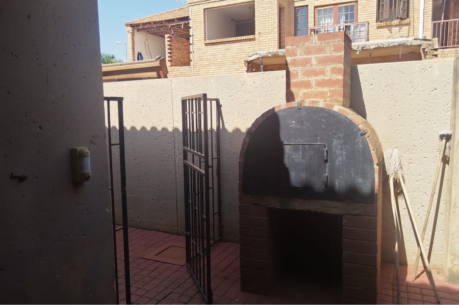 4 Bedroom Property for Sale in Montana Gauteng