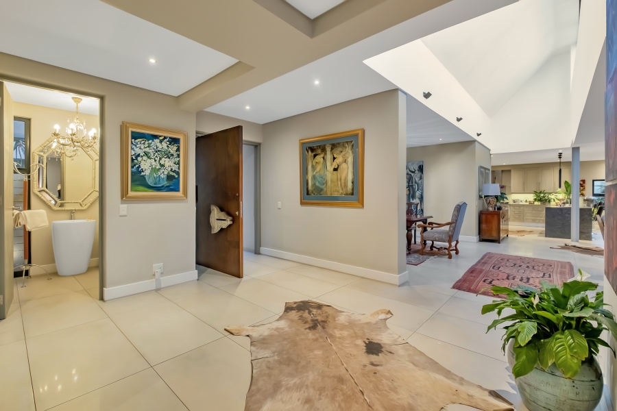 To Let 3 Bedroom Property for Rent in Illovo Gauteng