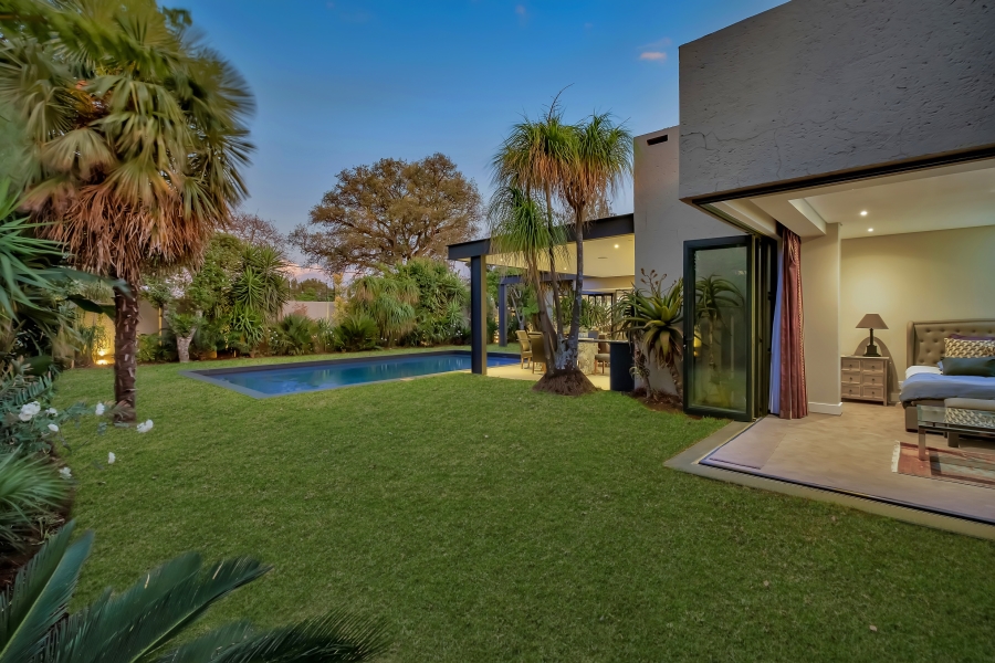 To Let 3 Bedroom Property for Rent in Illovo Gauteng