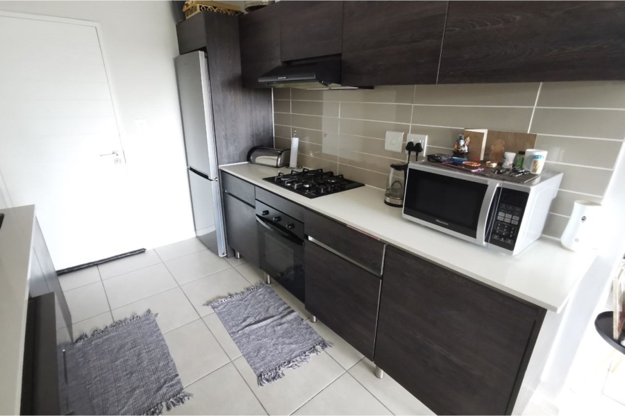 1 Bedroom Property for Sale in Olivedale Gauteng
