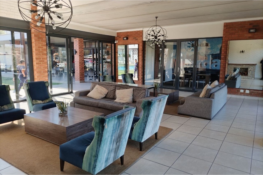 1 Bedroom Property for Sale in Olivedale Gauteng