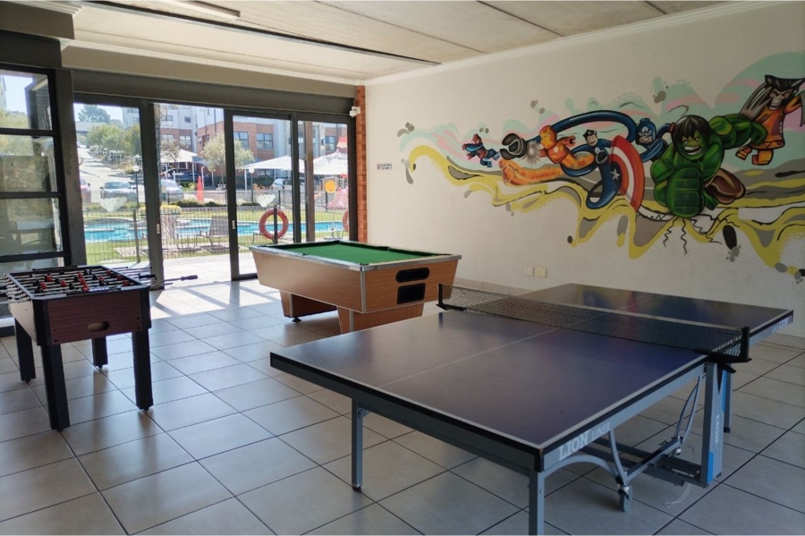 1 Bedroom Property for Sale in Olivedale Gauteng