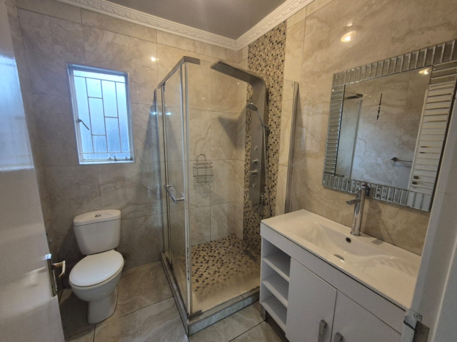 3 Bedroom Property for Sale in Greenstone Hill Gauteng