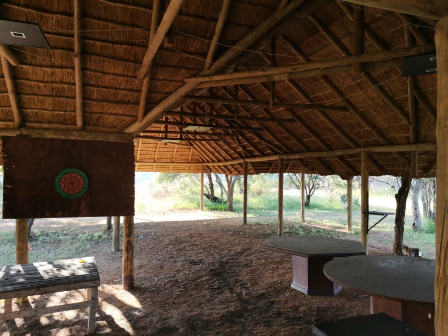 6 Bedroom Property for Sale in Lusthof Gauteng