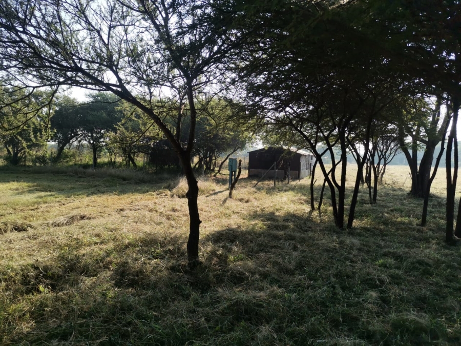 6 Bedroom Property for Sale in Lusthof Gauteng
