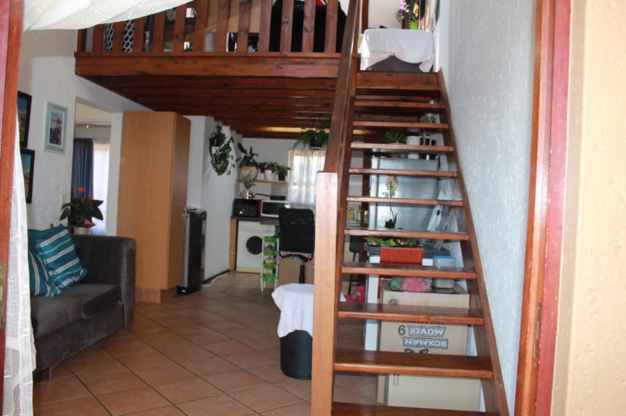 2 Bedroom Property for Sale in Douglasdale Gauteng