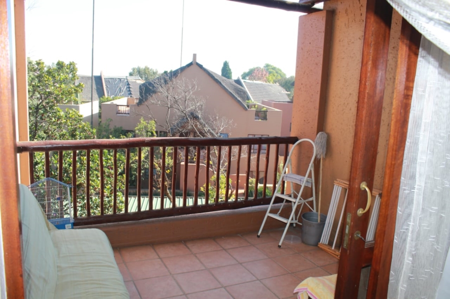 2 Bedroom Property for Sale in Douglasdale Gauteng