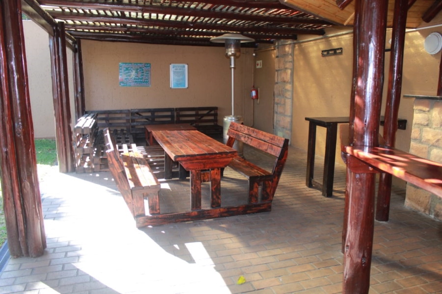 2 Bedroom Property for Sale in Douglasdale Gauteng