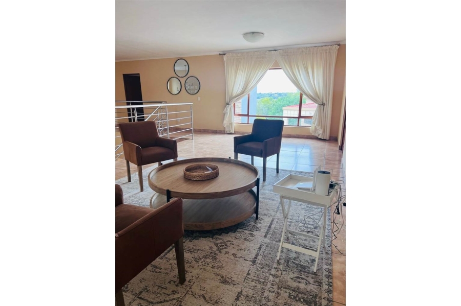 To Let 5 Bedroom Property for Rent in Carlswald North Estate Gauteng