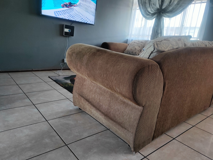 2 Bedroom Property for Sale in Silverton Gauteng