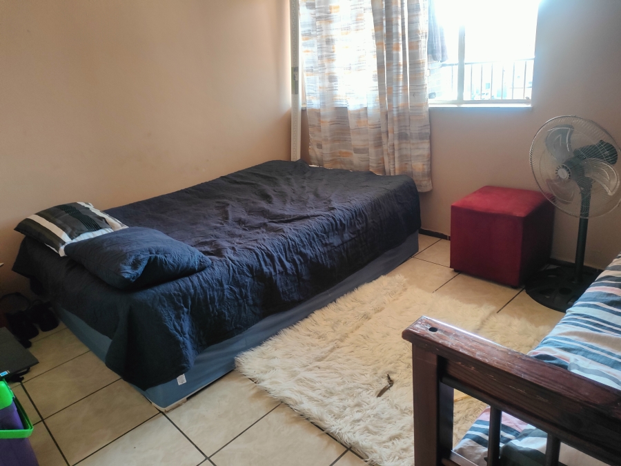 2 Bedroom Property for Sale in Silverton Gauteng