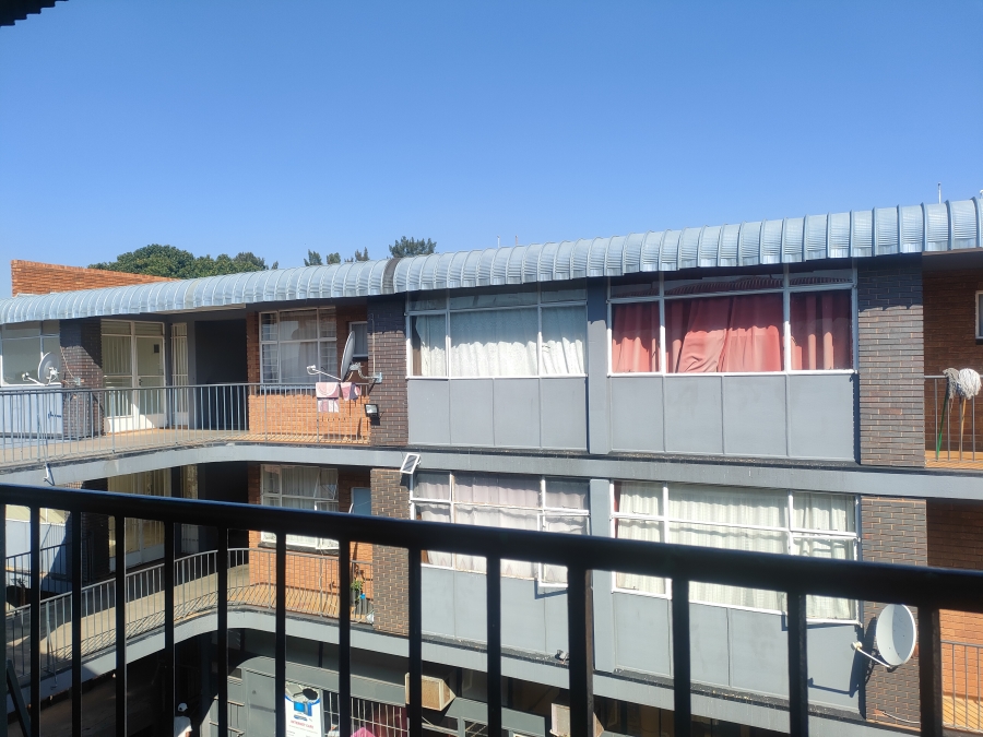 2 Bedroom Property for Sale in Silverton Gauteng
