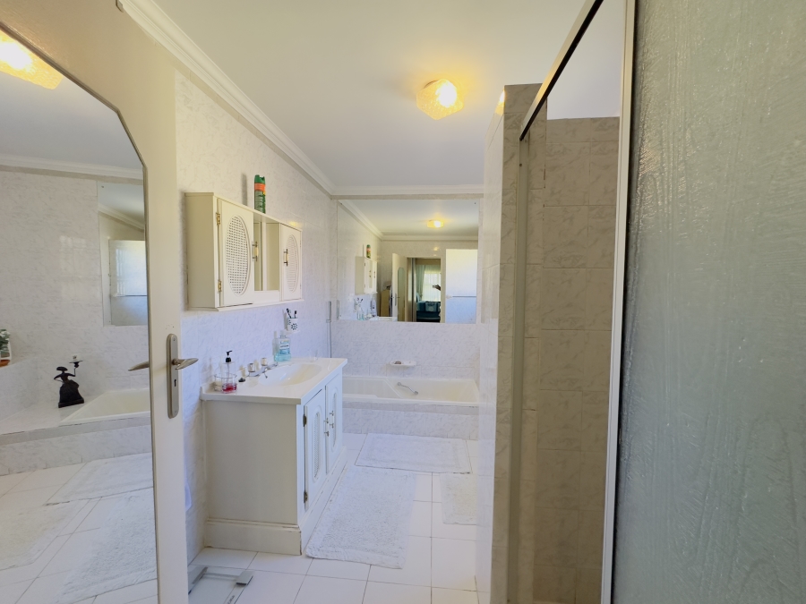 4 Bedroom Property for Sale in Hazelpark Gauteng