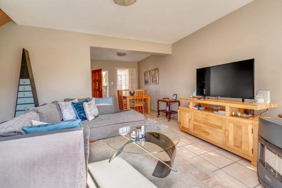 3 Bedroom Property for Sale in Honeydew Manor Gauteng